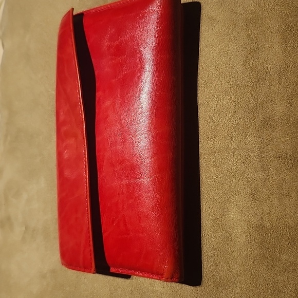 Renwick ranch Red leather wallet - Picture 1 of 10